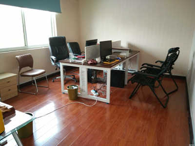 南阳力豪八方信息咨询服务 专业与信赖的桥梁